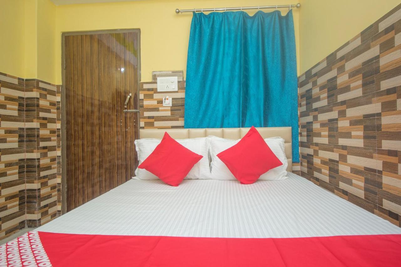 Oyo 30073 Triveni Lodge Siliguri Esterno foto