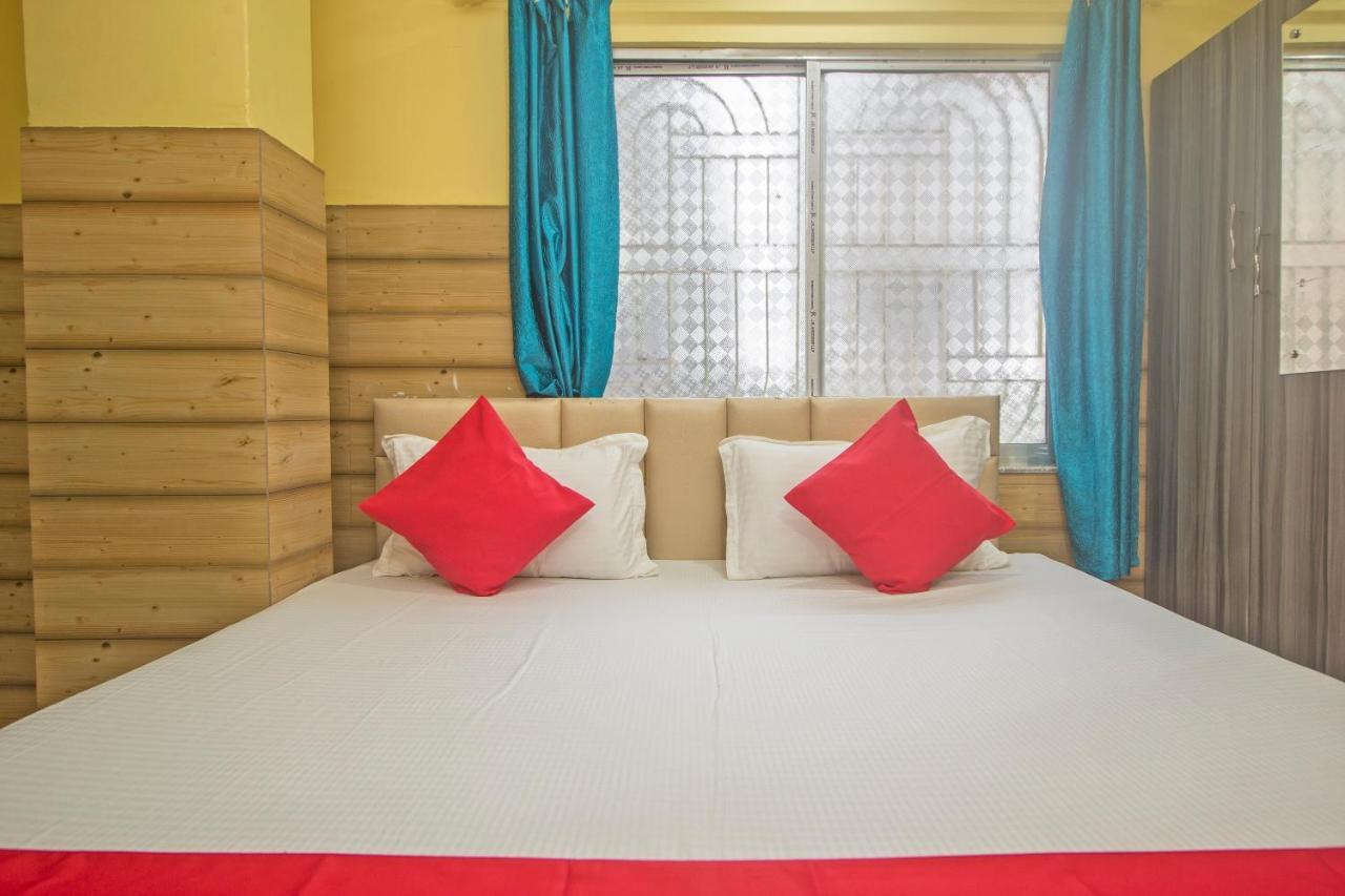 Oyo 30073 Triveni Lodge Siliguri Esterno foto